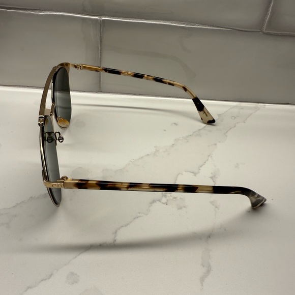 Dior Sunglasses - Picture 8 of 8